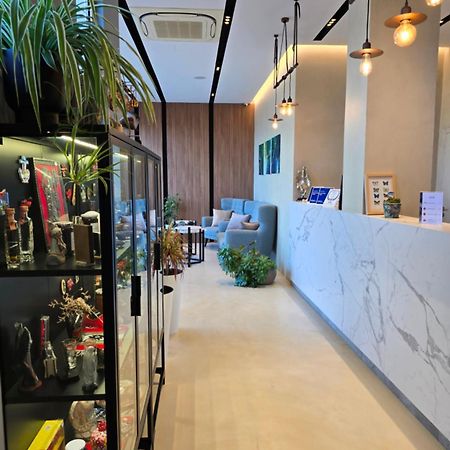 Bel Ami Suita Hotel Orikum Kültér fotó