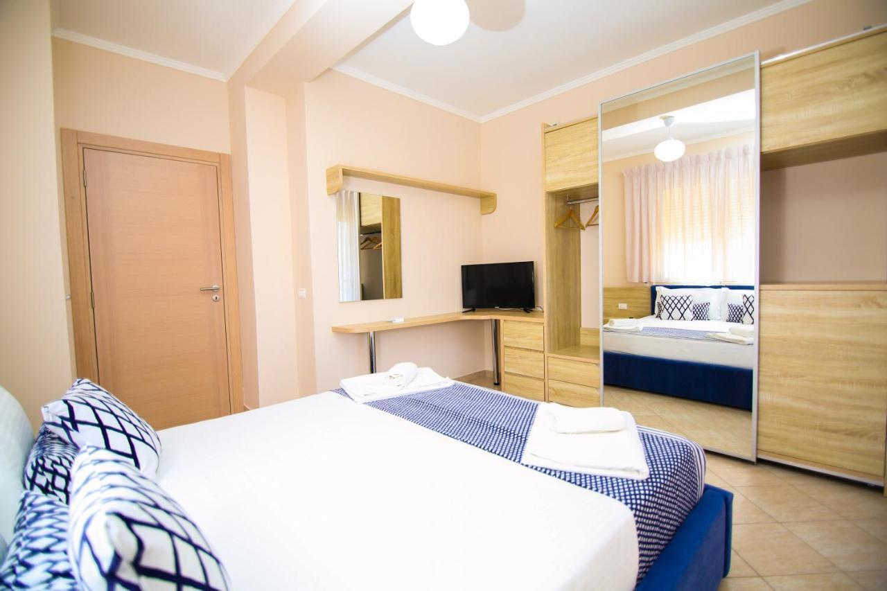 Bel Ami Suita Hotel Orikum Kültér fotó