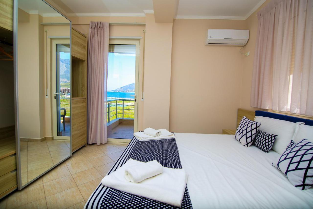 Bel Ami Suita Hotel Orikum Kültér fotó